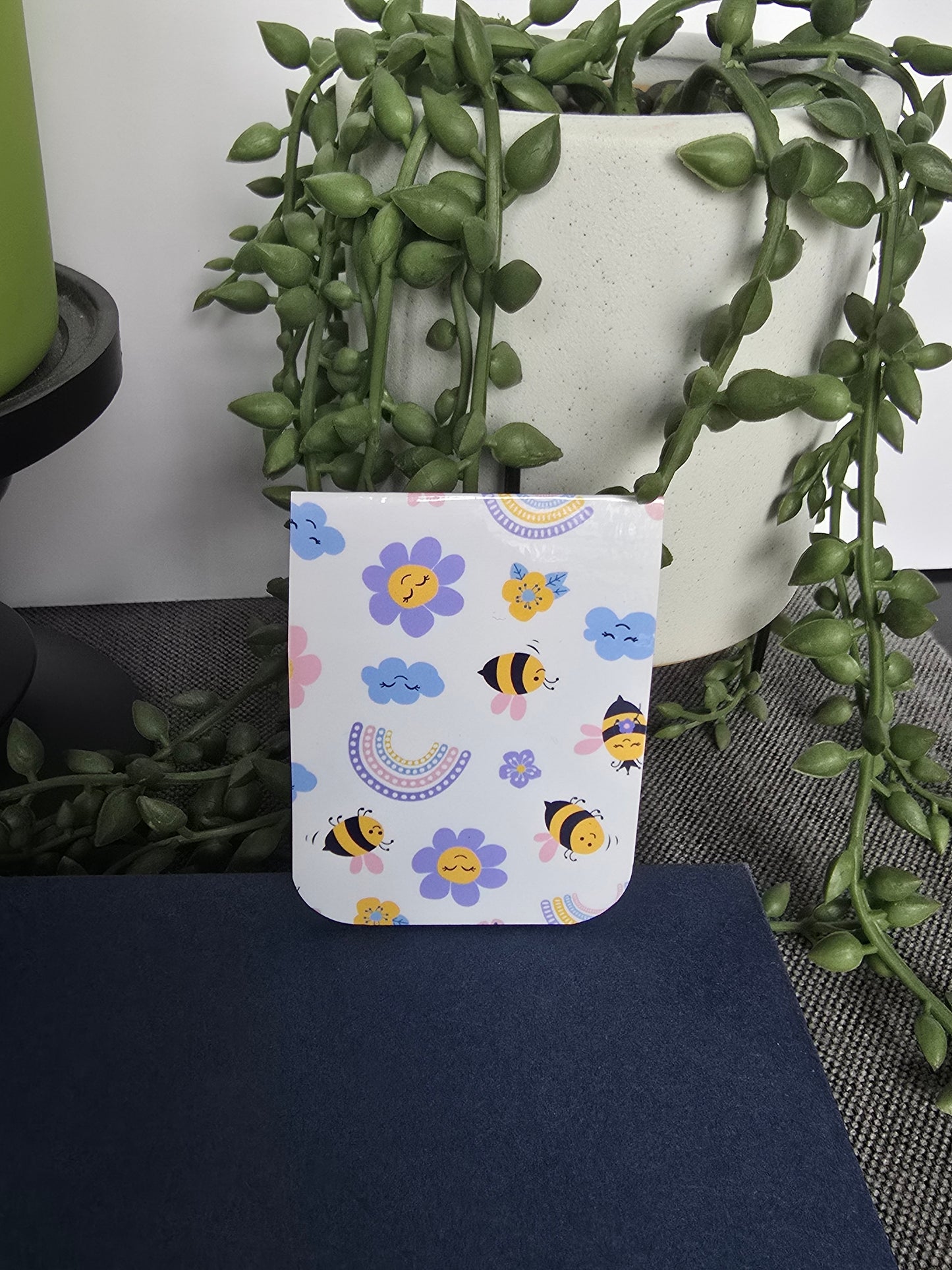 Magnetic Bookmark- Bee Happy