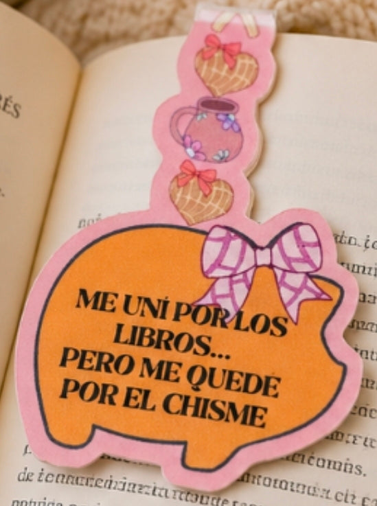 Me Uní por los Libros Pero Me Quedé por el Chisme | Separador Magnético | Puerquito Pan Dulce Mexicano