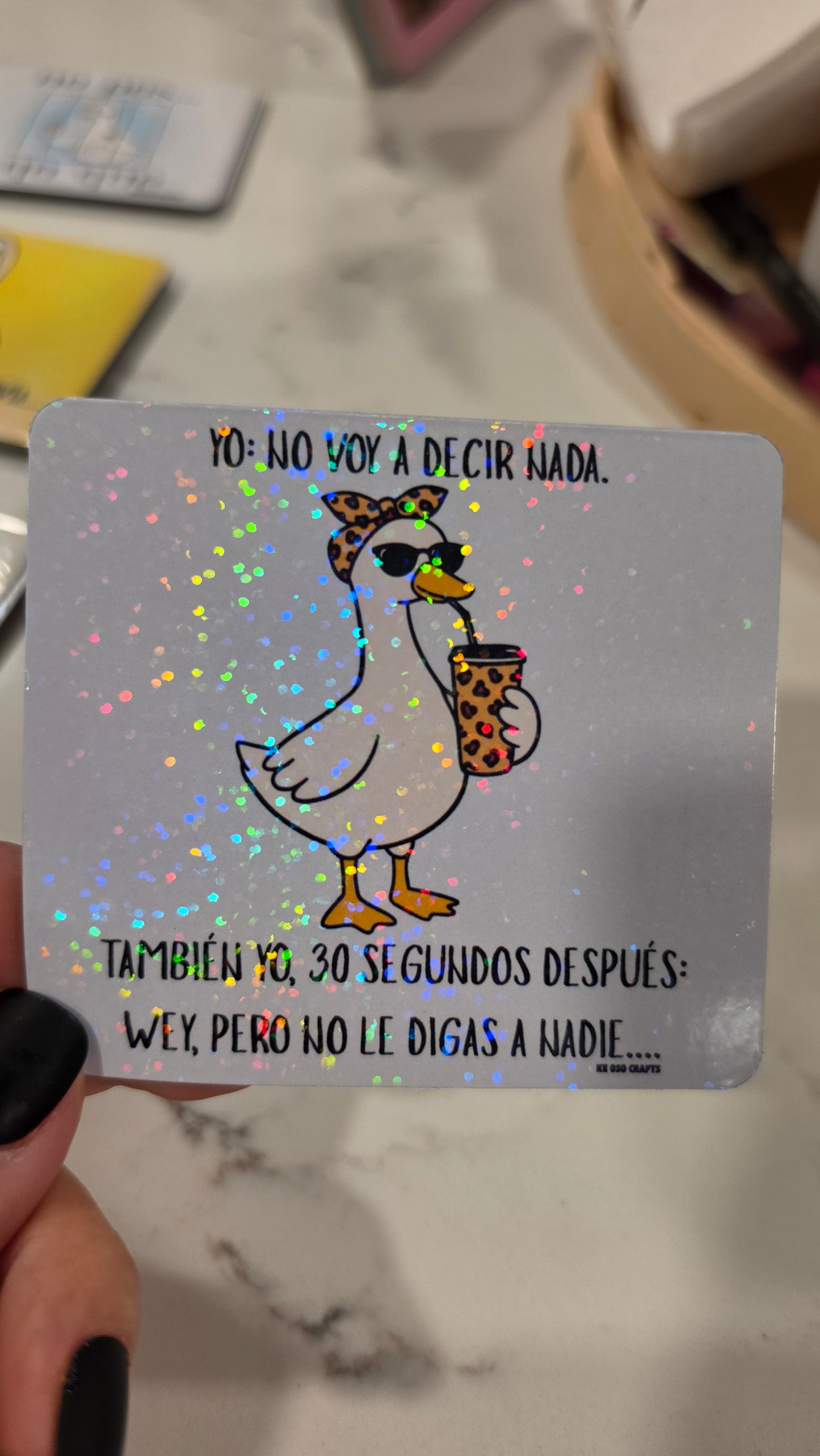 "No le digas a nadie…” 🪿☕ Sticker or Magnet
