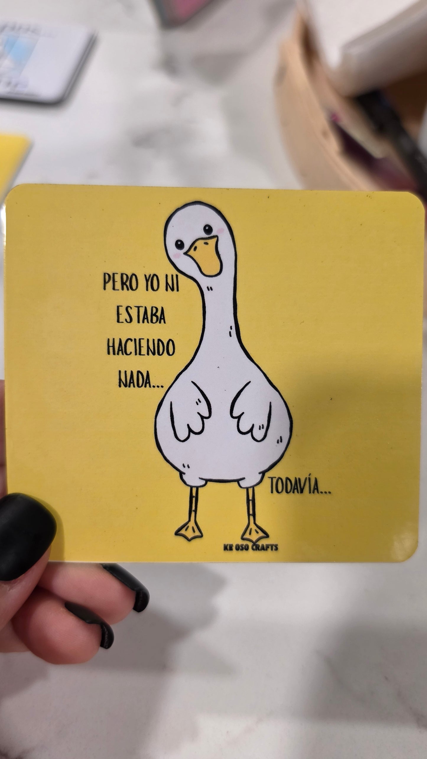 “Pero Yo Ni Estaba Haciendo Nada…” 🪿 Sticker or Magnet